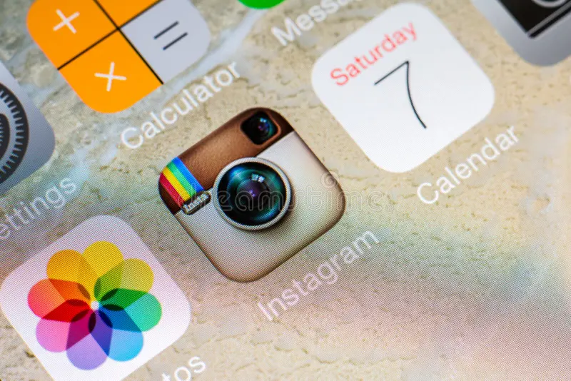 Instagram customer acquisition platform